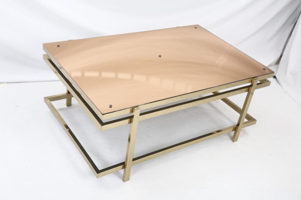 میز جلو مبلی مدل 2 خط افقی رنگ طلایی مستطیلی شکل
